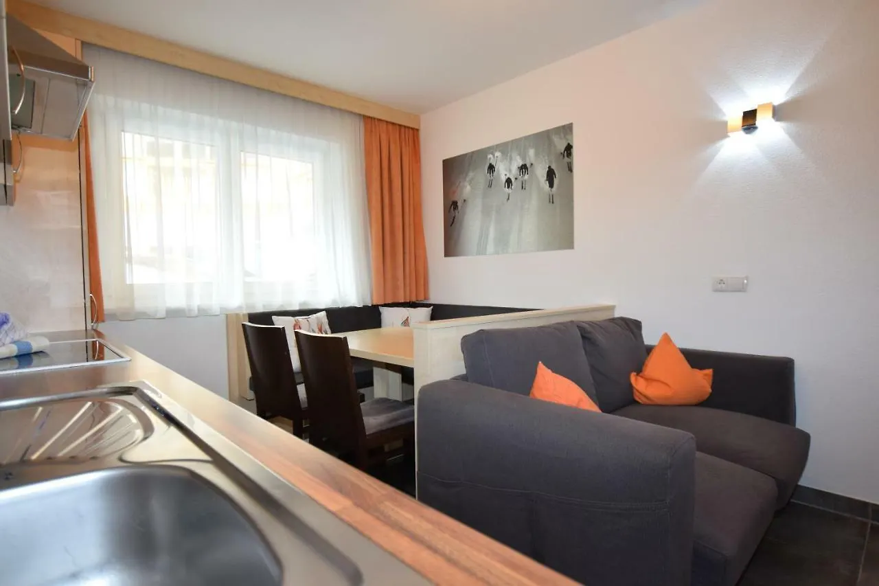 A Casa Kristall Solden 0*,  Austria